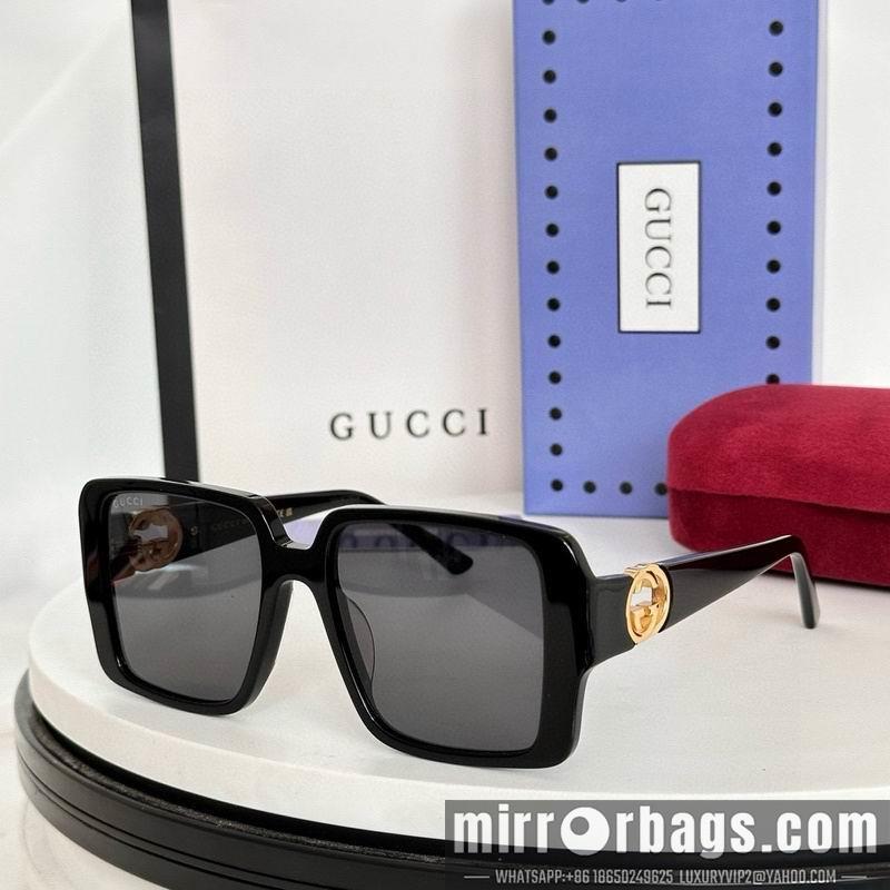 Gucci Glasses smh75