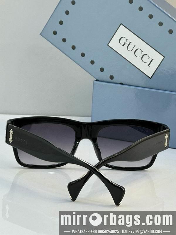 Gucci Glasses smh26