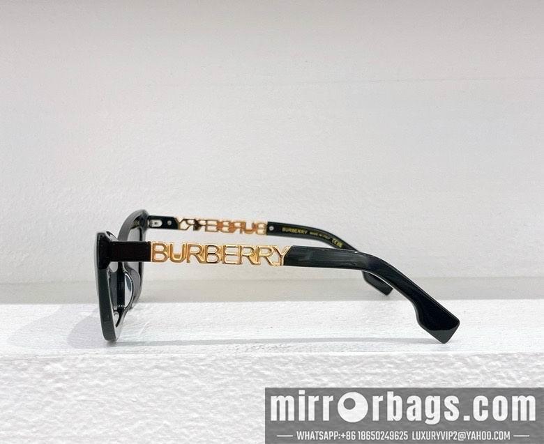 Burberry Glasses smx57