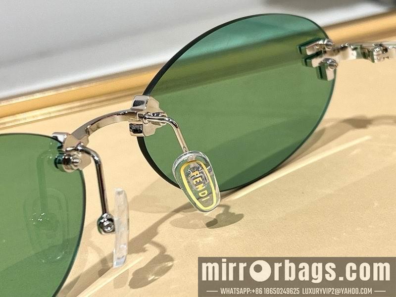 Fendi Glasses smx75