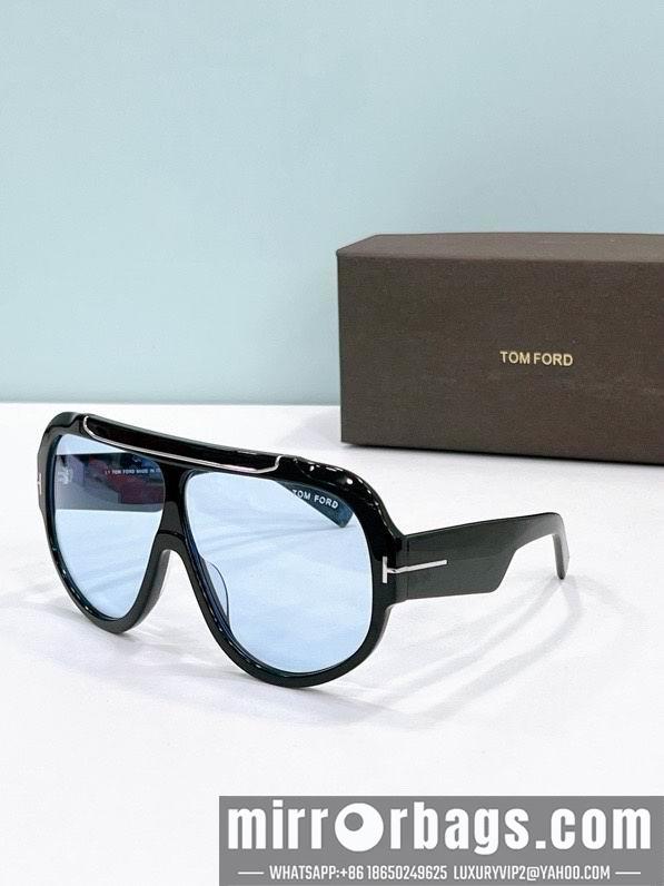 Tom Ford Glasses smx132