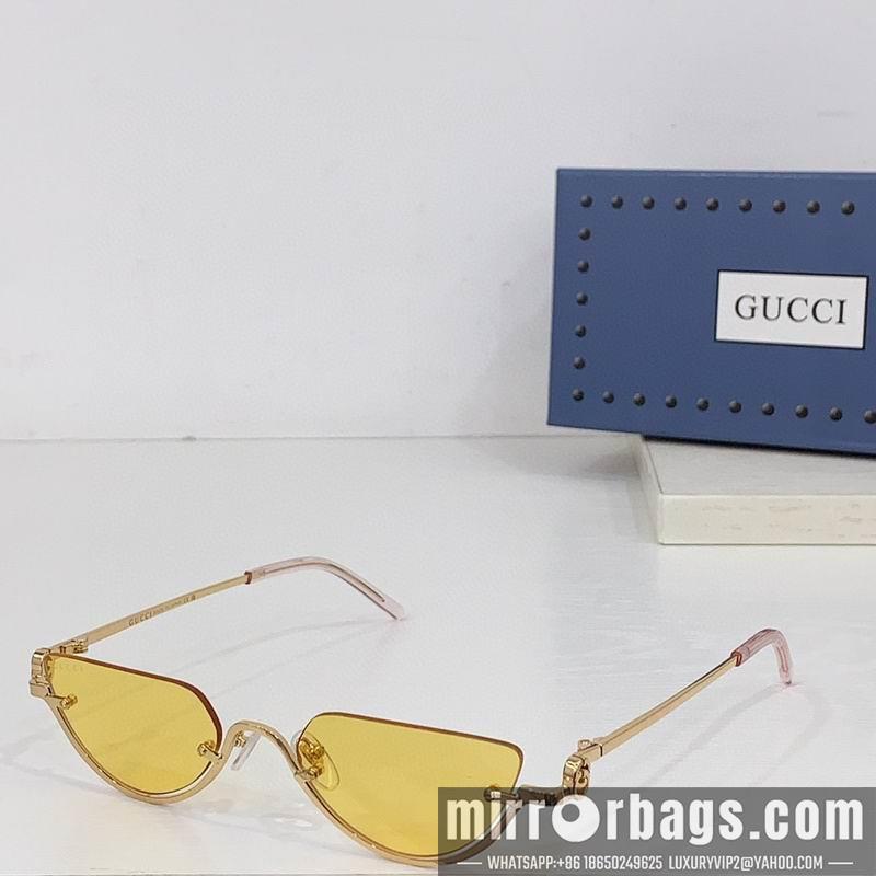 Gucci Glasses smr55