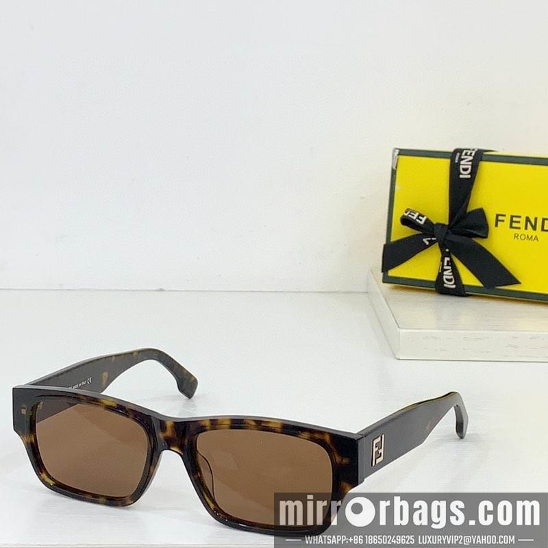 Fendi Glasses smh80