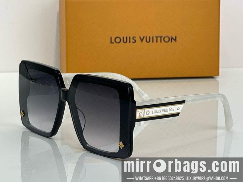LV Glasses smx107