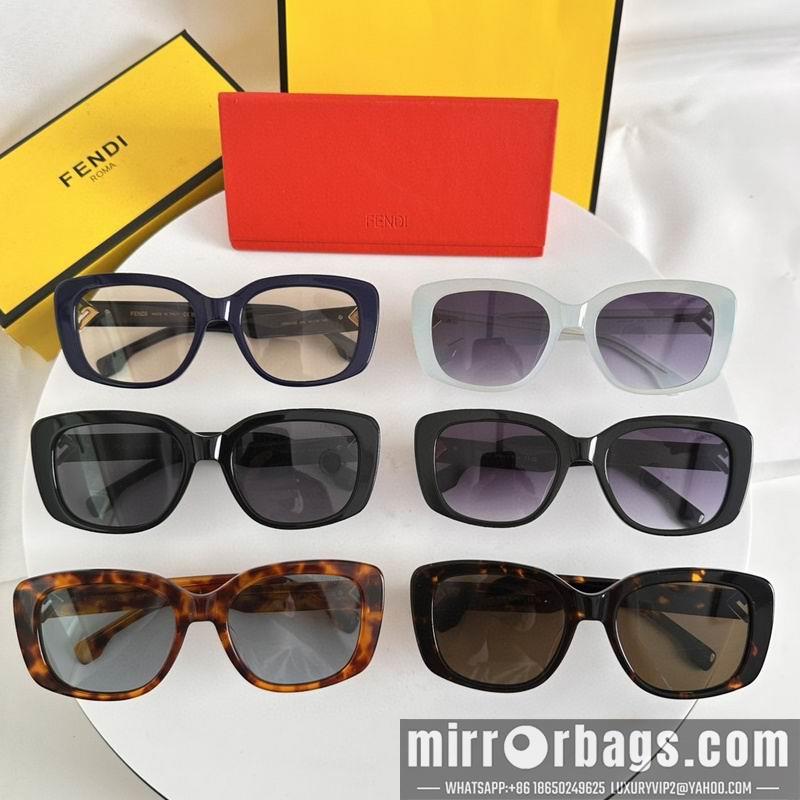 Fendi Glasses smh89