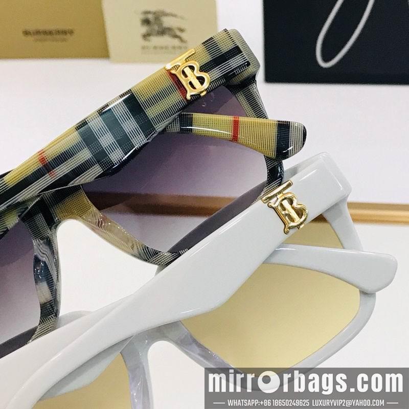 Burberry Glasses smx16