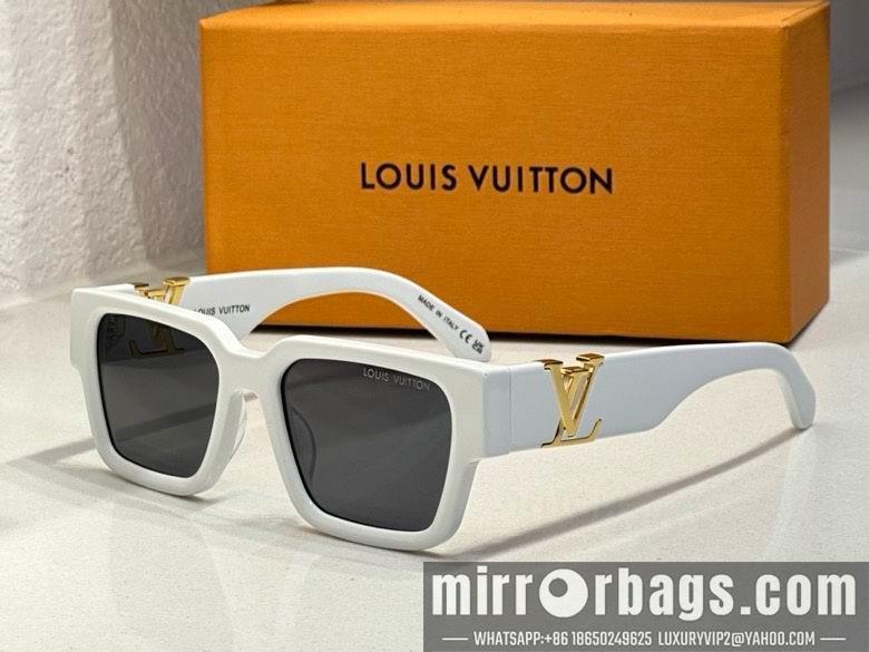 LV Glasses smx196