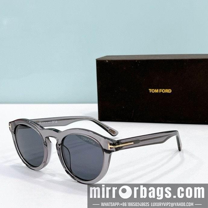 Tom Ford Glasses smx128
