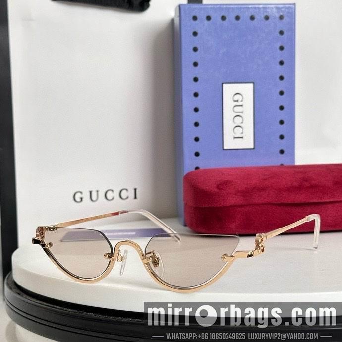 Gucci Glasses smx165