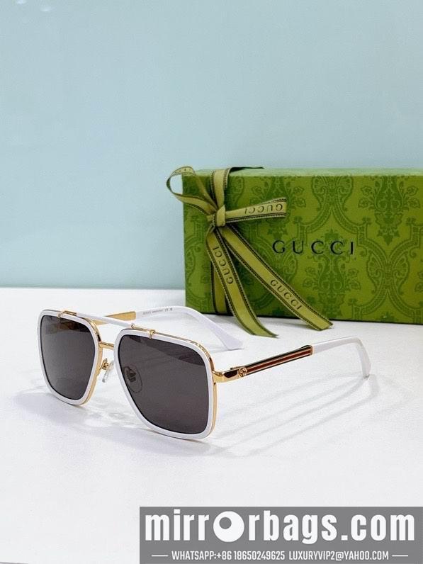 Gucci Glasses smx115