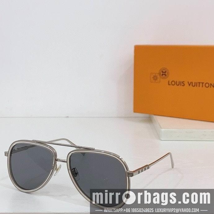 LV Glasses smr15
