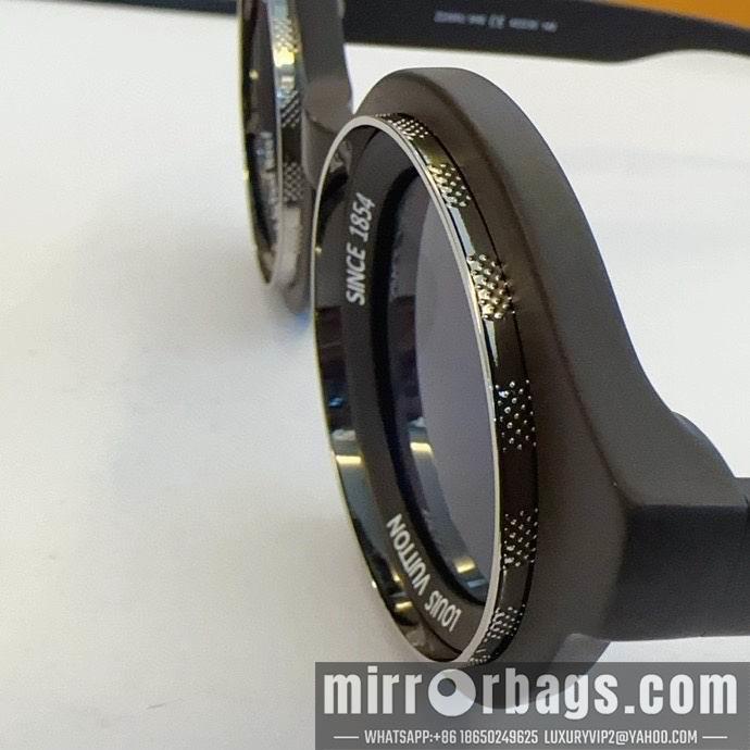 LV Glasses smx208