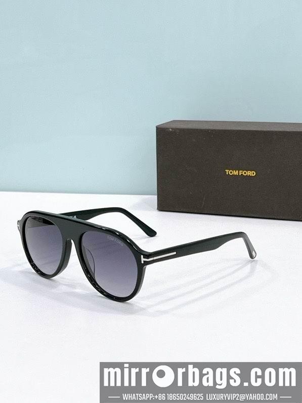 Tom Ford Glasses smx136