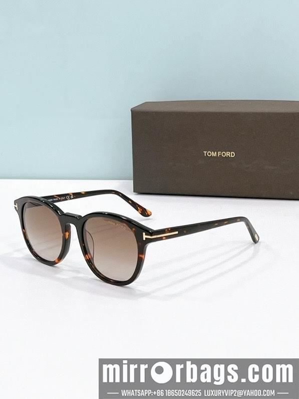 Tom Ford Glasses smx131