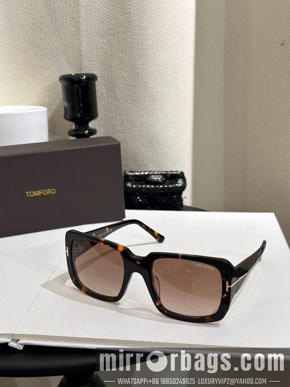 Tom Ford Glasses smx112