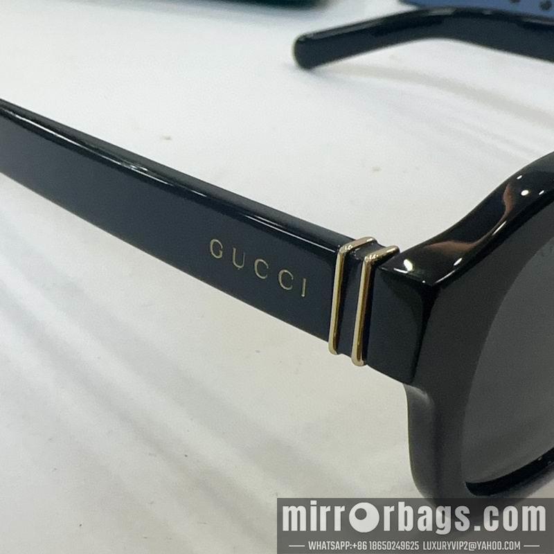 Gucci Glasses smh56