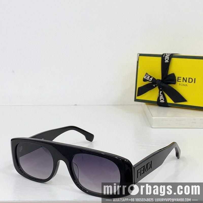 Fendi Glasses smh28