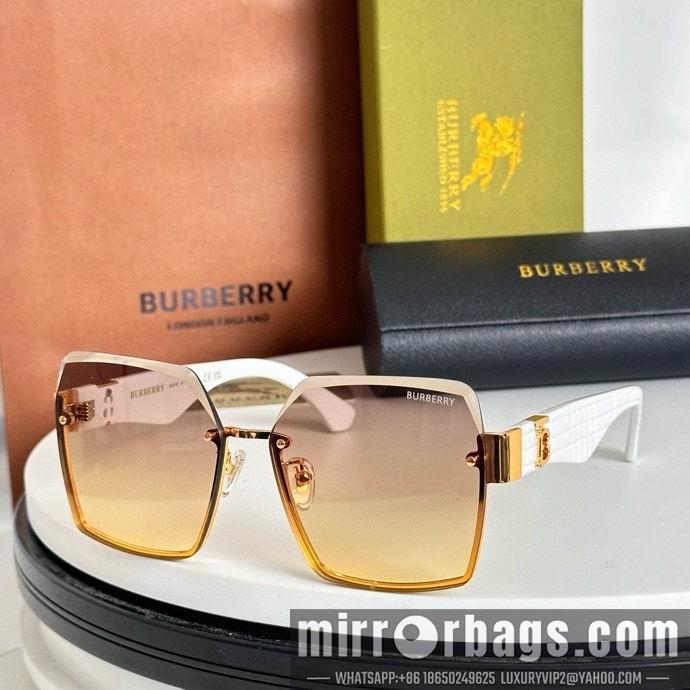 Burberry Glasses smx86