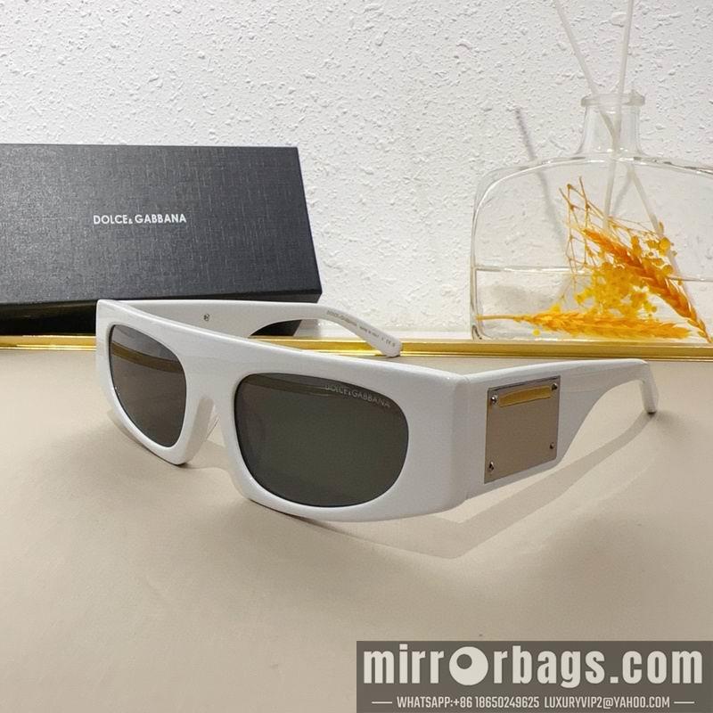 DG Glasses 010209
