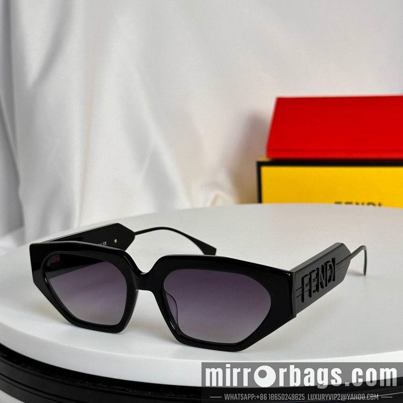 Fendi Glasses smx88