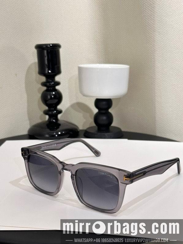 Tom Ford Glasses smx107