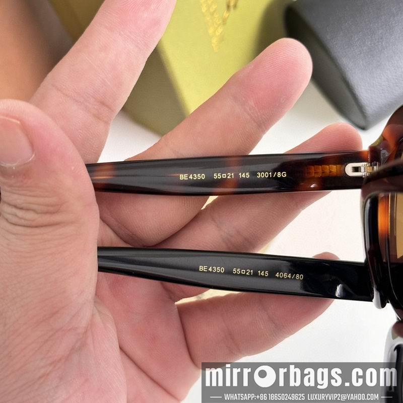 Burberry Glasses smr50