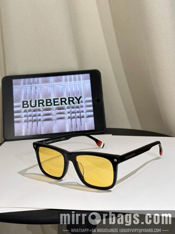 Burberry Glasses smx47
