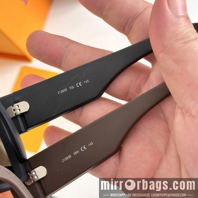 LV Glasses smr149