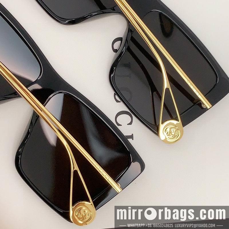 Gucci Glasses smr70
