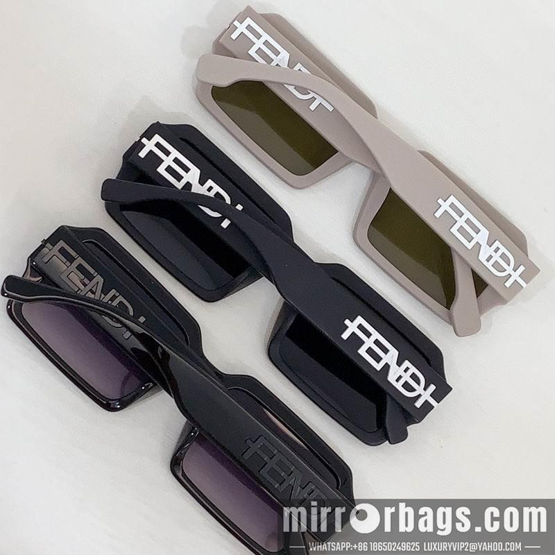Fendi Glasses smh23