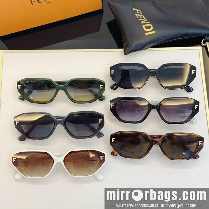 Fendi Glasses smx141