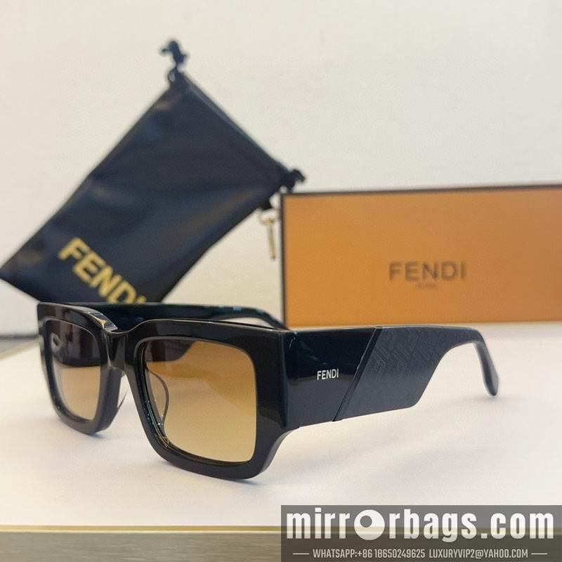 Fendi Glasses smx138