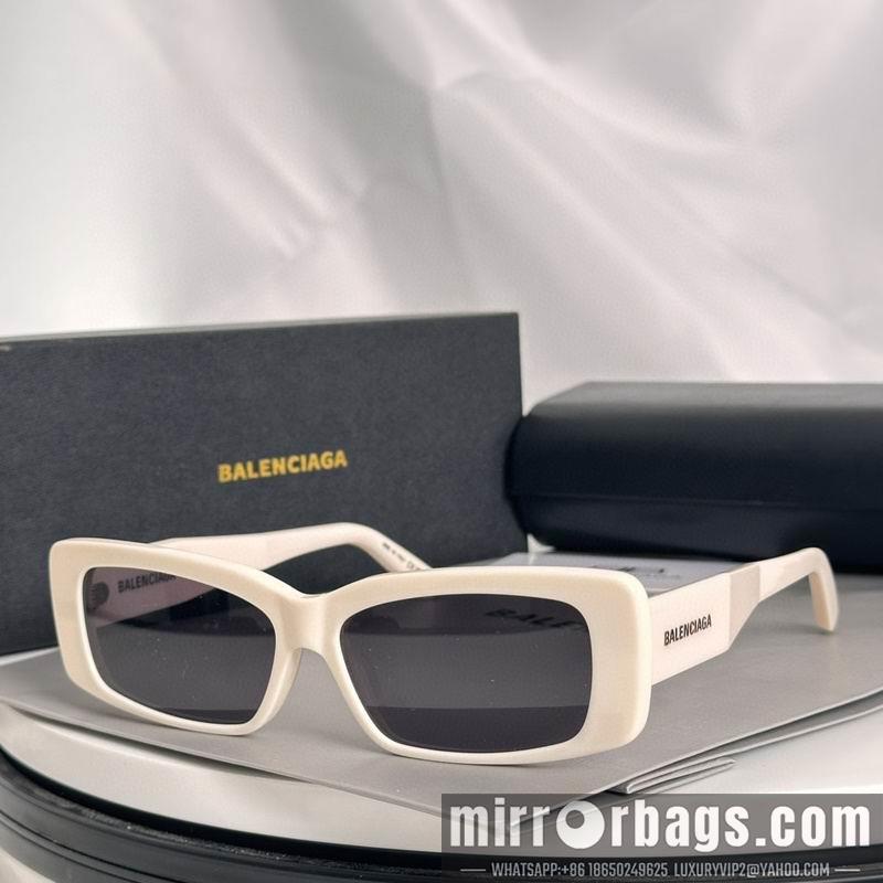 Balenciaga Glasses 03smh28