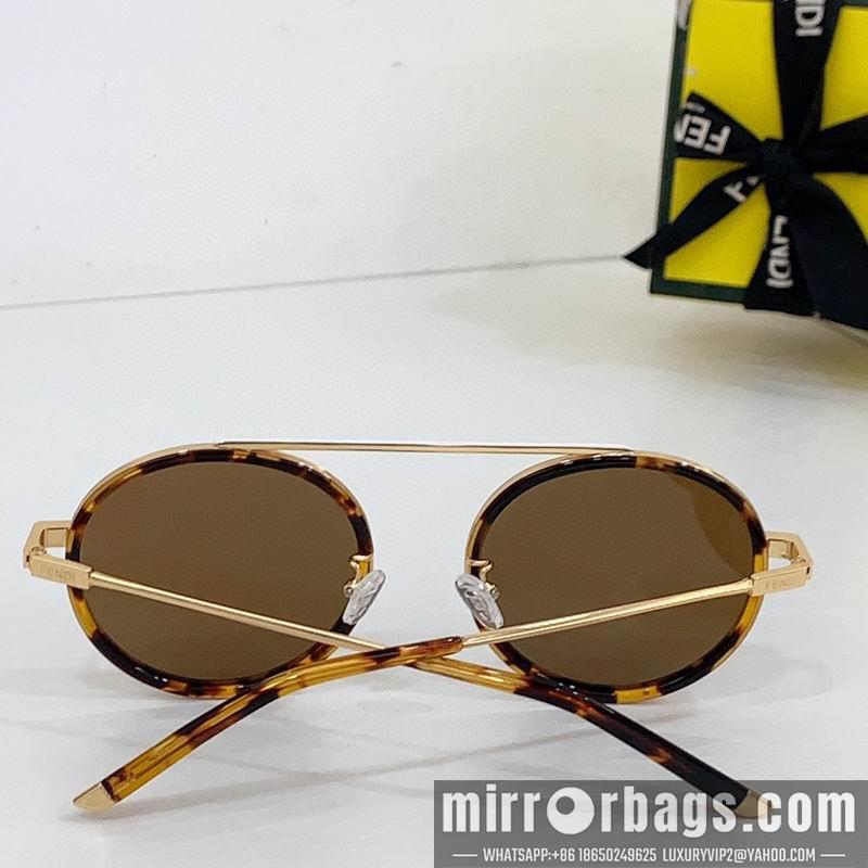 Fendi Glasses smh65