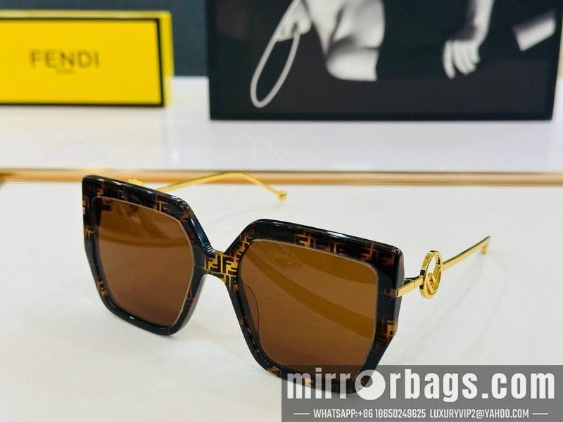Fendi Glasses smh102