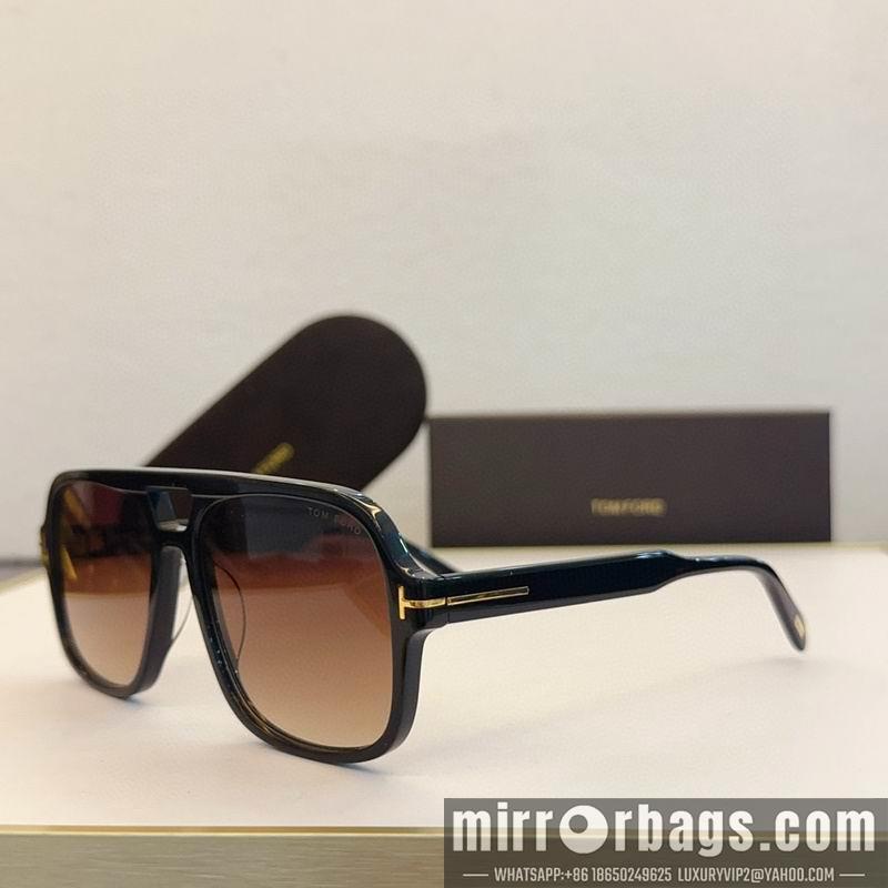 Tom Ford Glasses smx143
