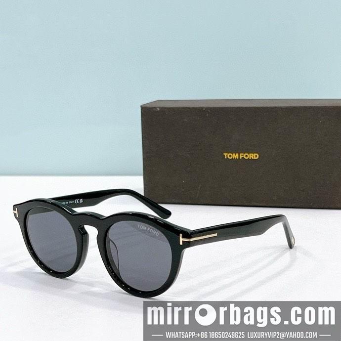 Tom Ford Glasses smx128