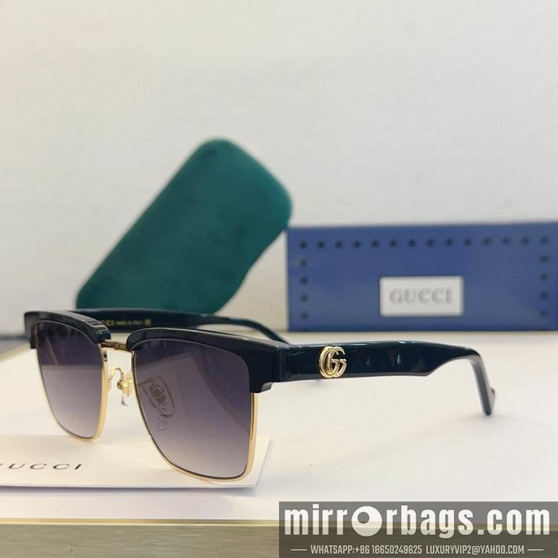 Gucci Glasses smx135