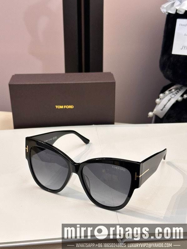 Tom Ford Glasses smx37