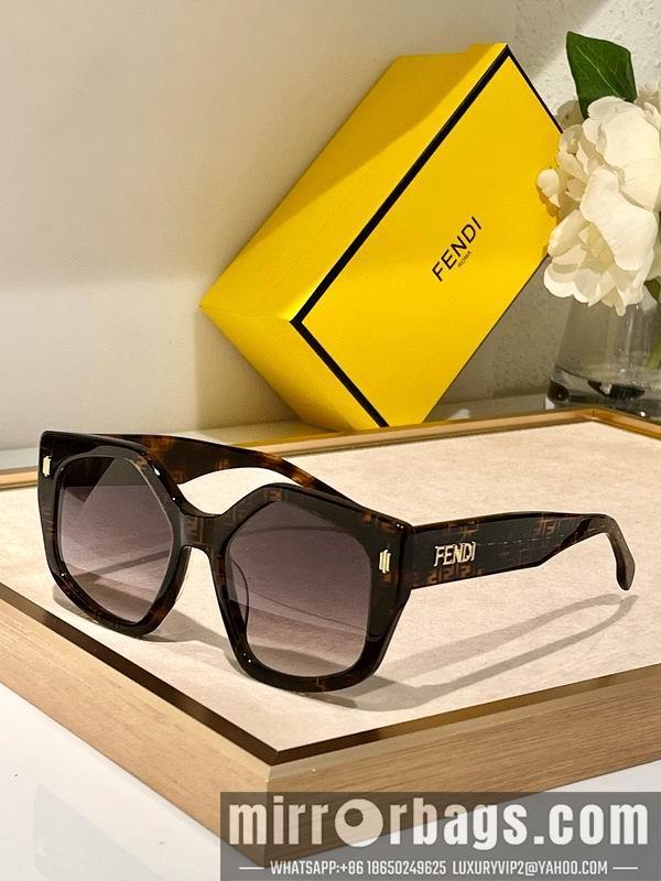 Fendi Glasses smx92