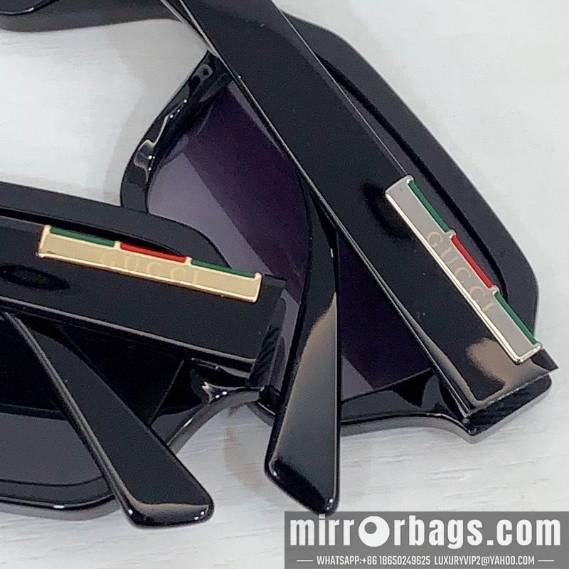 Gucci Glasses smr82