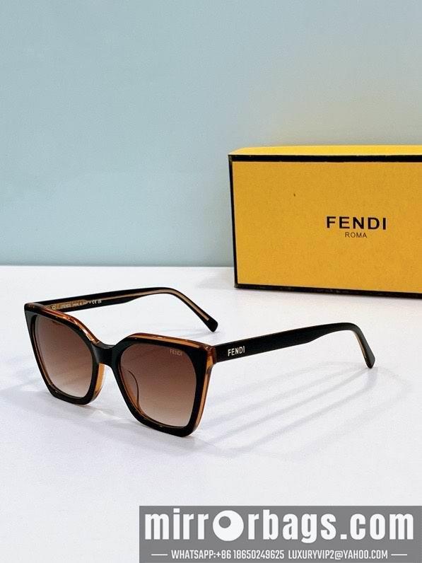 Fendi Glasses smx132