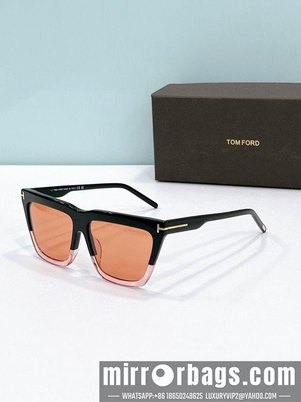Tom Ford Glasses smx148