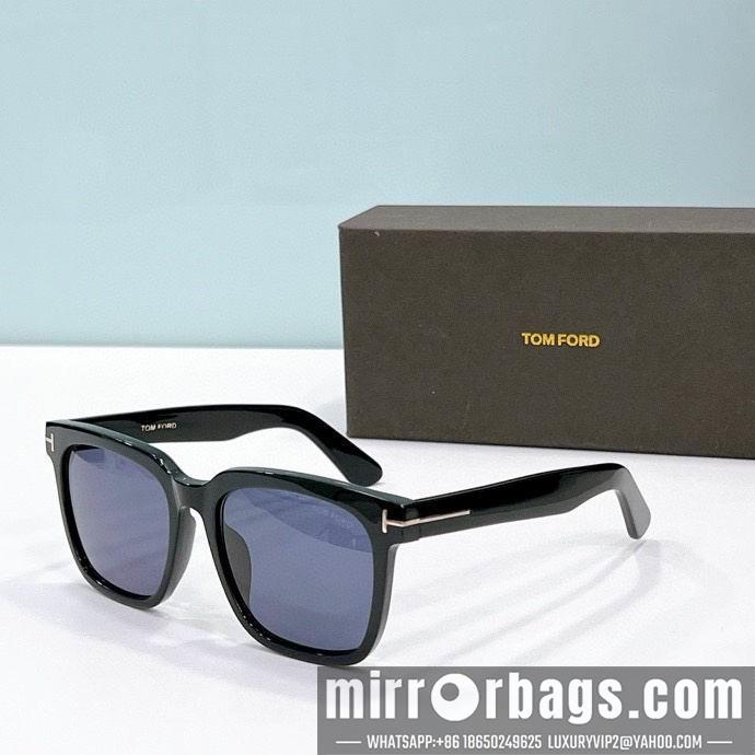 Tom Ford Glasses smx52