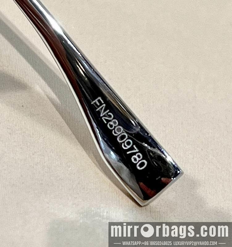 Fendi Glasses smx75