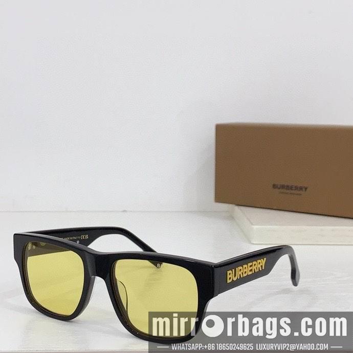 Burberry Glasses smx75