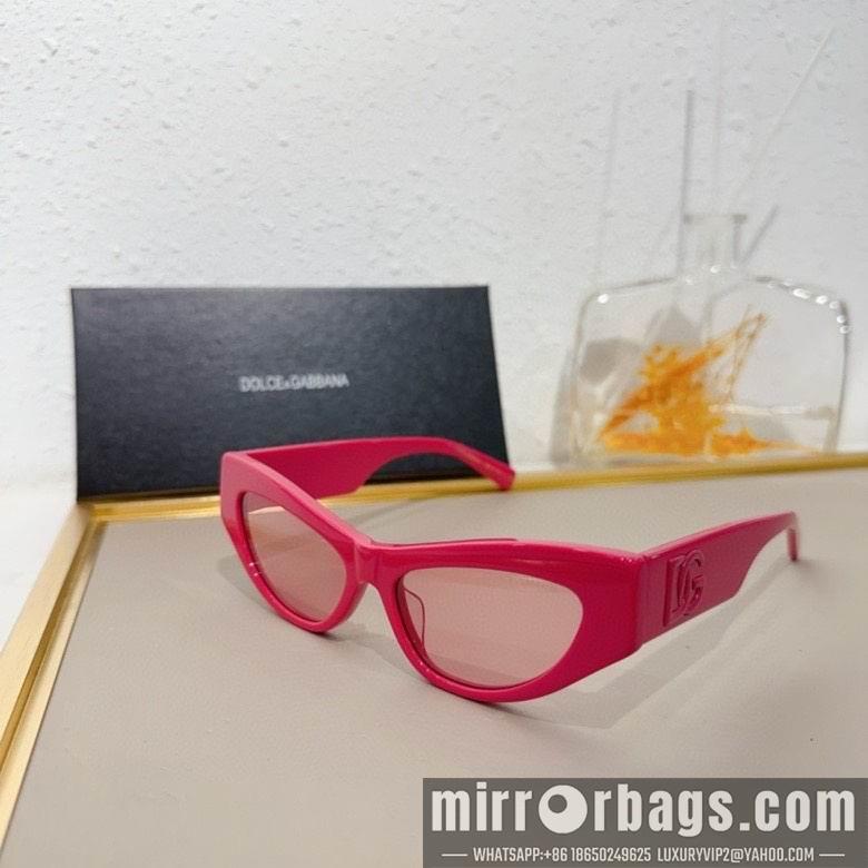 DG Glasses 010202