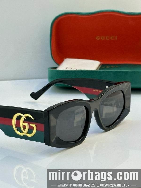 Gucci Glasses smh18