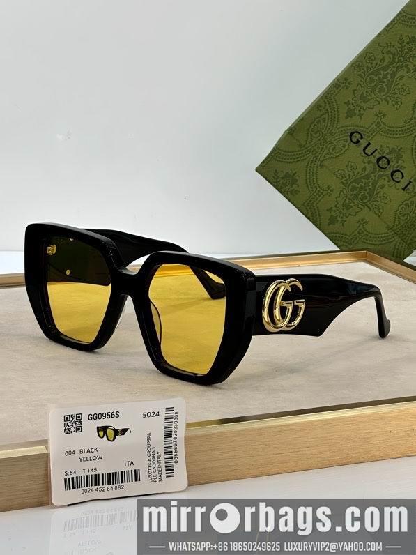 Gucci Glasses smx201