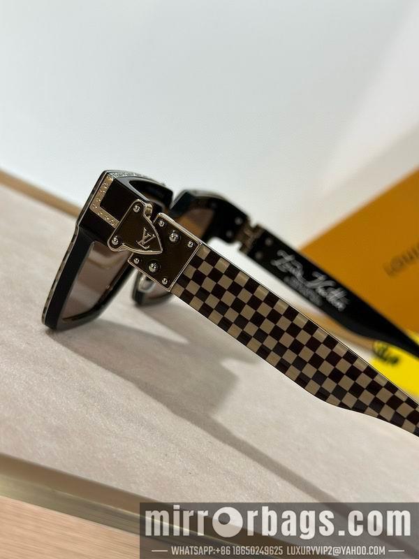 LV Glasses smx126